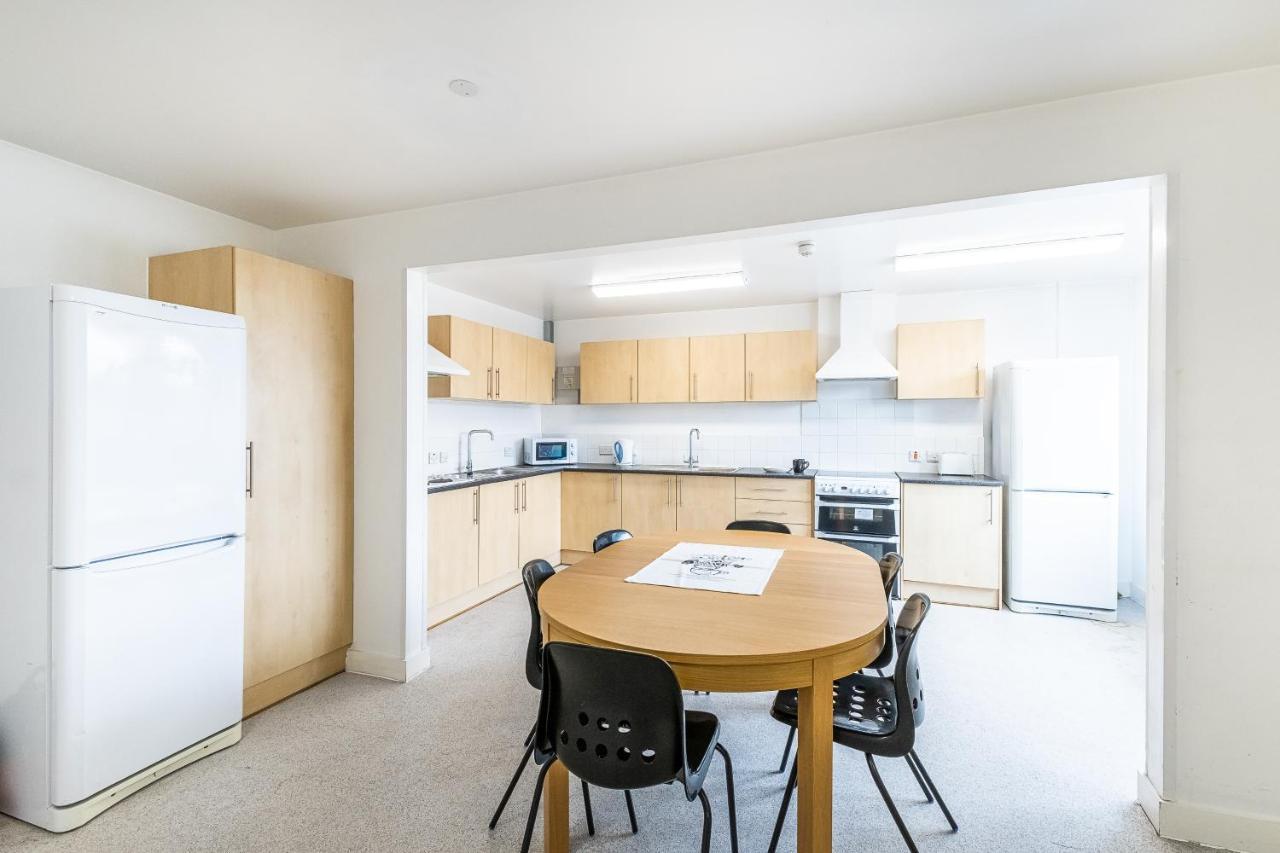 En Suite Rooms, Gillingham - Sk Exterior foto