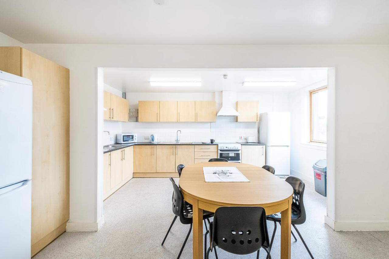 En Suite Rooms, Gillingham - Sk Exterior foto