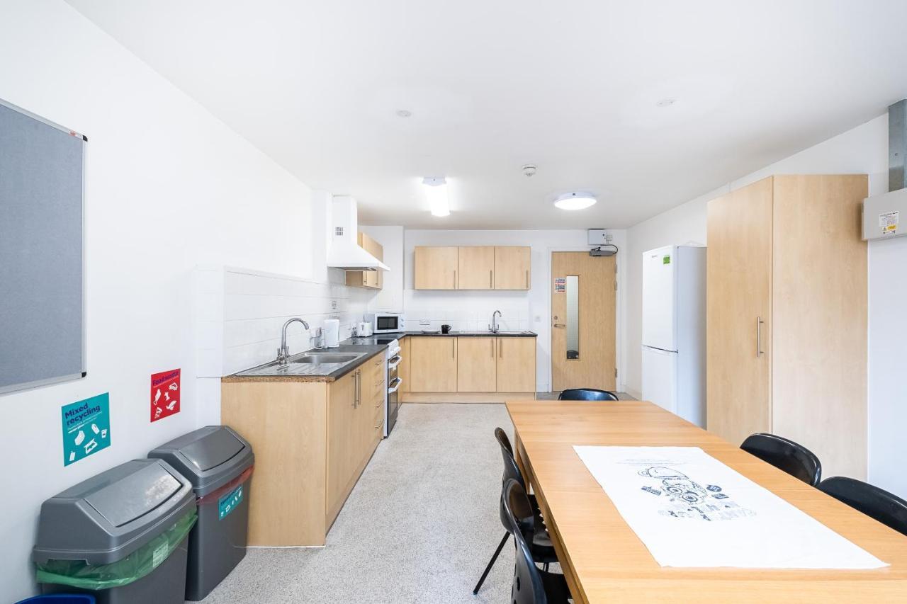 En Suite Rooms, Gillingham - Sk Exterior foto