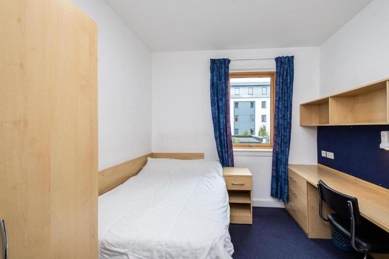 En Suite Rooms, Gillingham - Sk Exterior foto